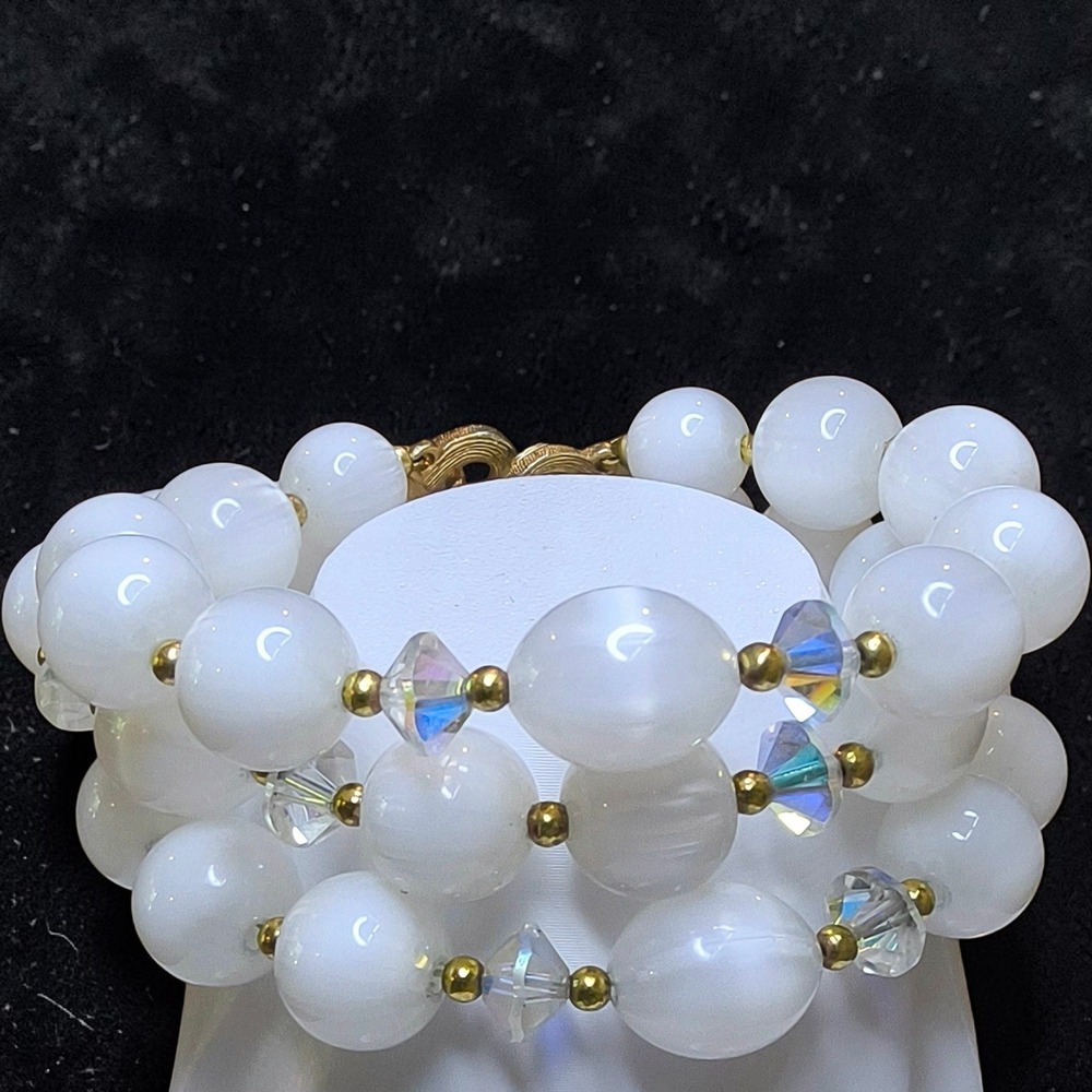 Vintage Signed Lisner‎ Moonglow Lucite AB Crystal 3 Strand Bracelet Gold Tone